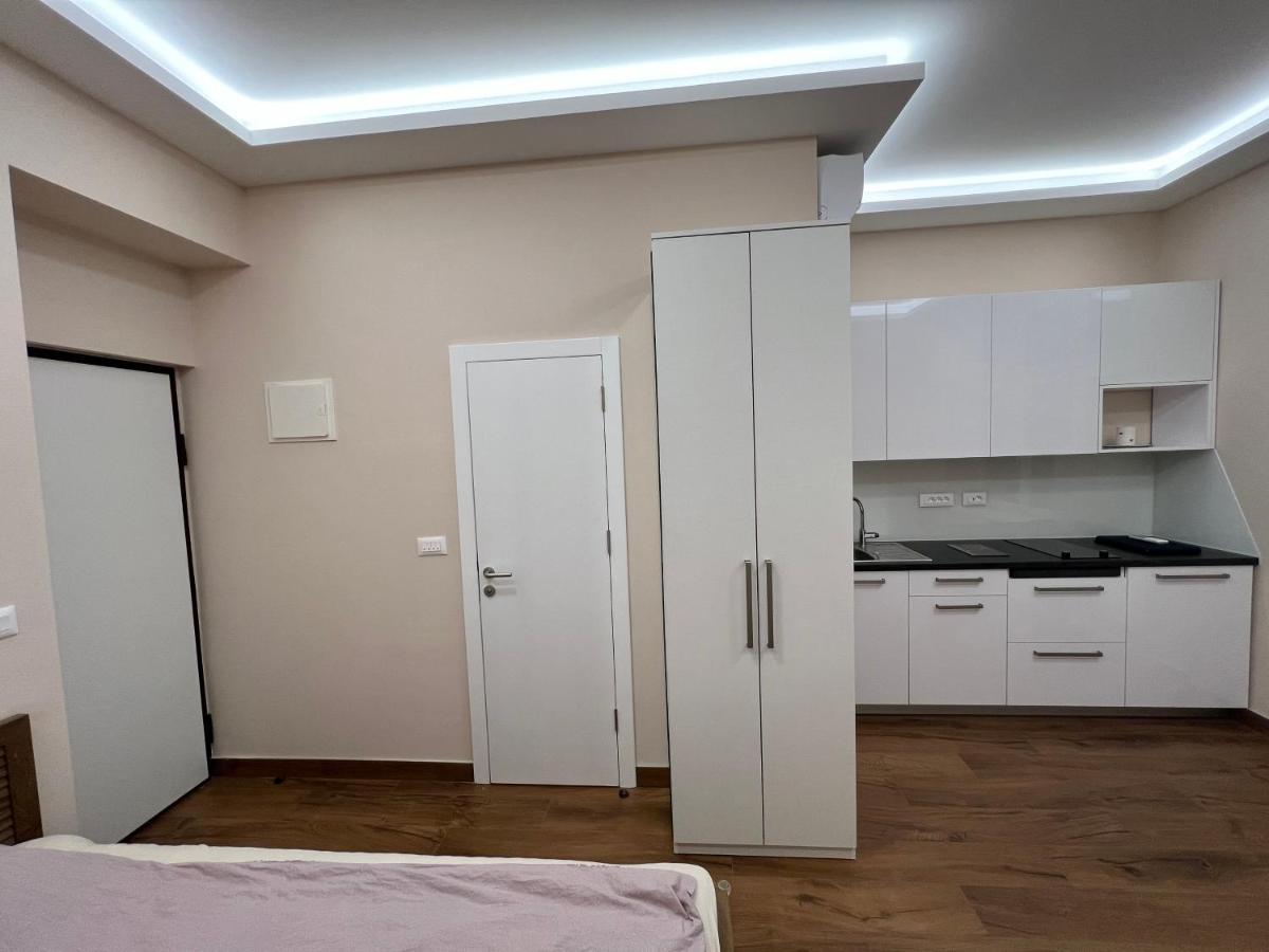 902 Apartment